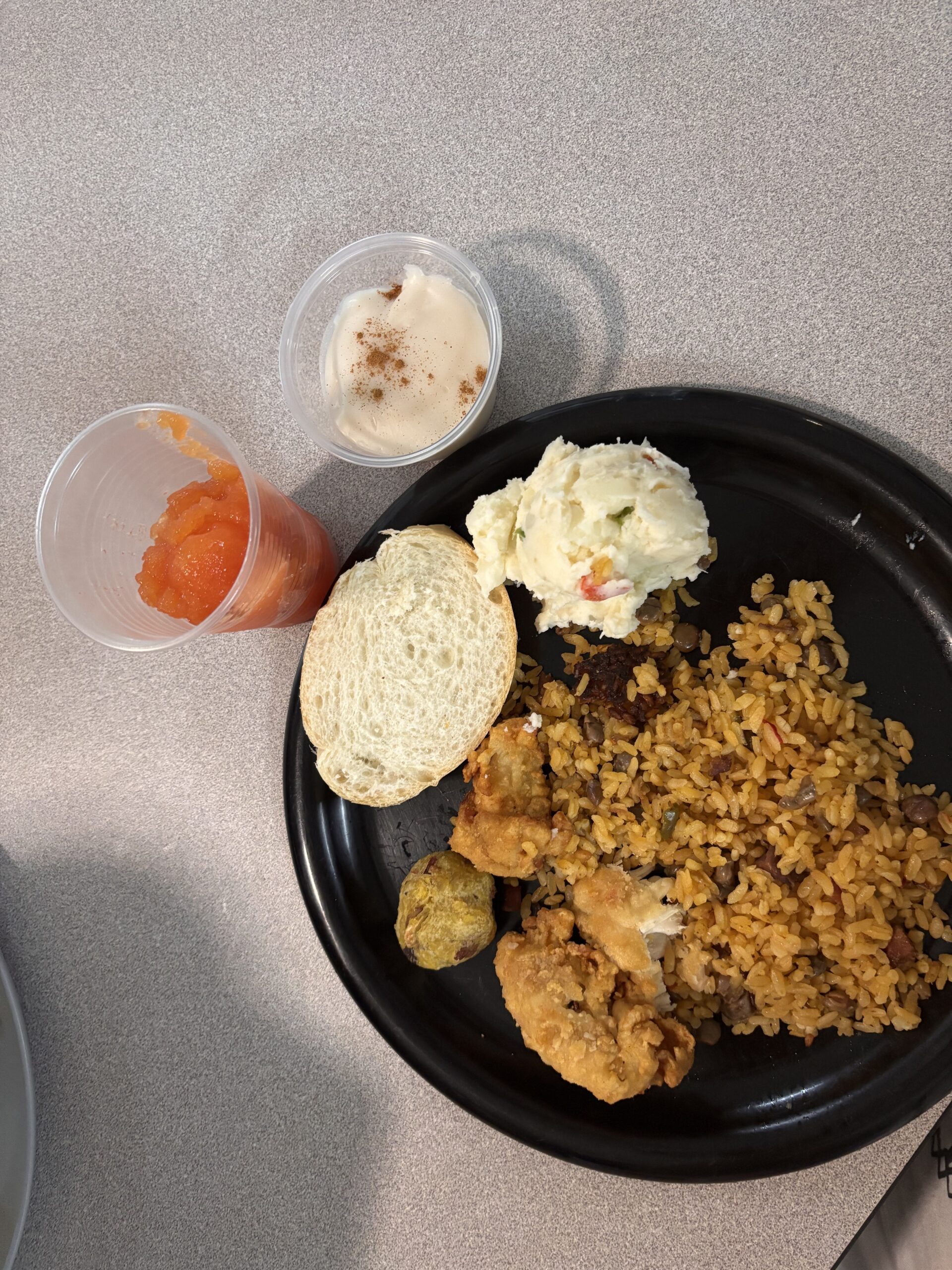 It was Puerto Rico Night in the dining hall! The team, along with some Board Members & volunteers, feasted on Arroz con Habichuelas, Mofongo, Ensalada de Papa, and Chicharrones de Pollo.
