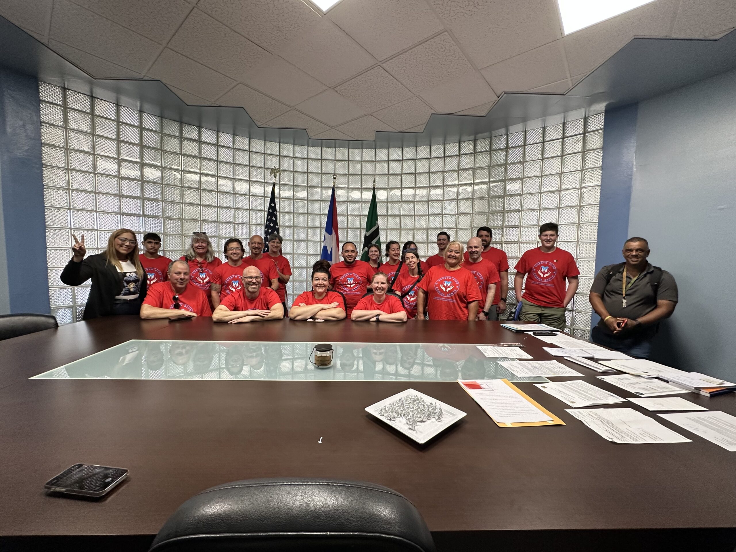 The mayor of Añasco invited the group to his office to meet us all and to thank us for what PBF has meant to the town over the last year.